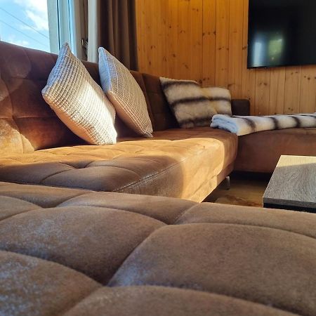Alpine Retreat & Sauna ディセンティス エクステリア 写真